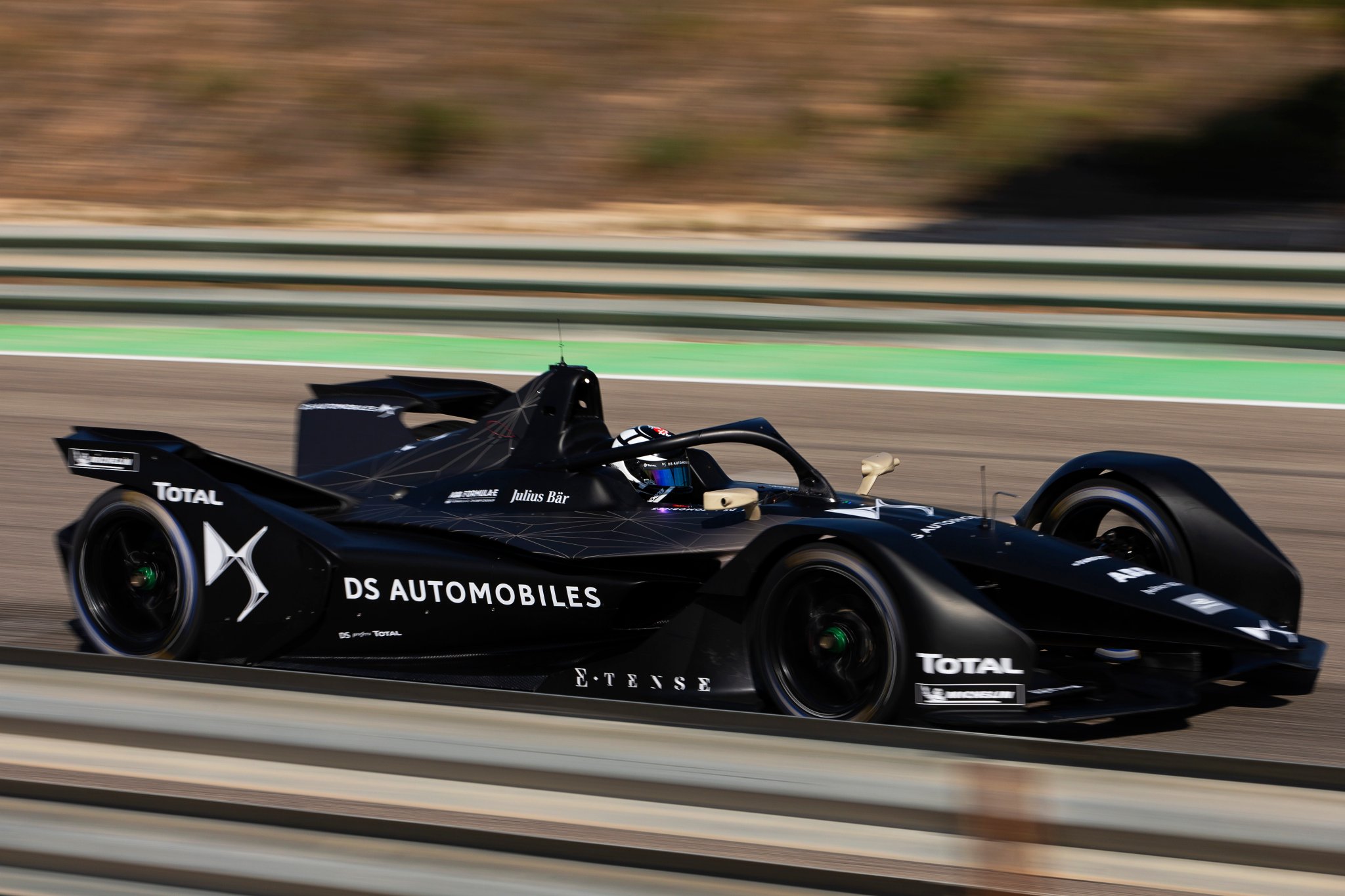 Andre-Lotterer-Formel-E-Gen-2-Car-DS-Test