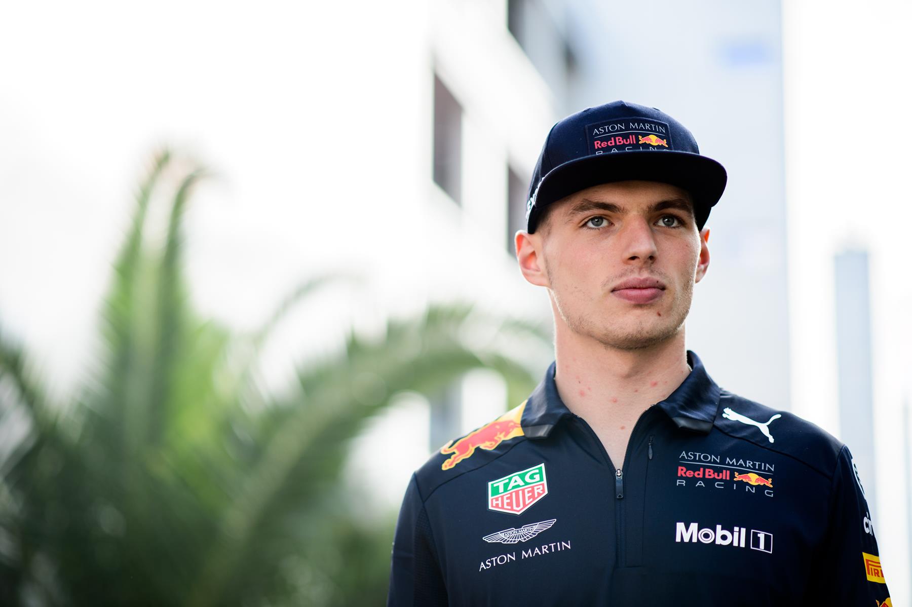 Max-Verstappen-Formula-E-visit