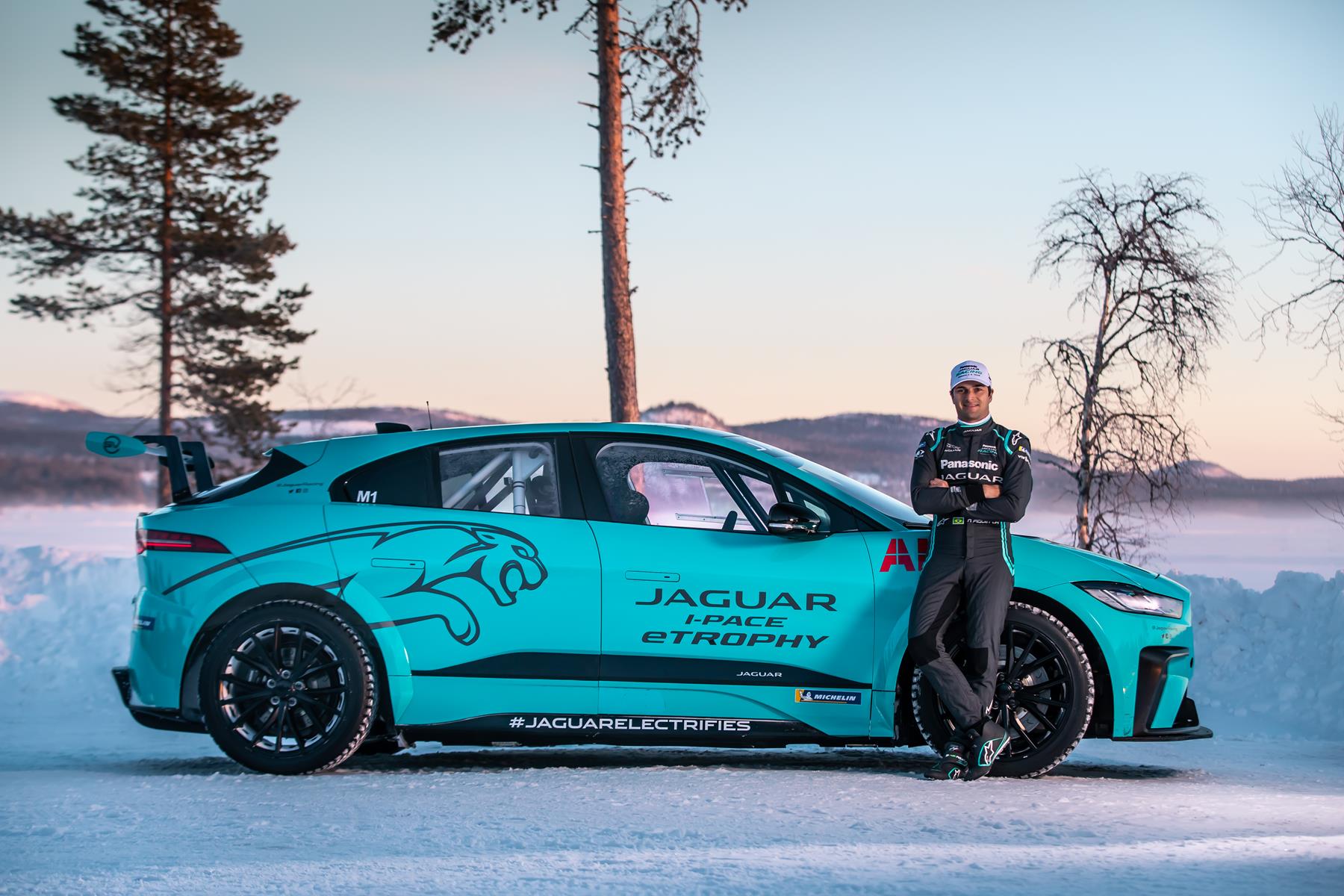 Nelson-Piquet-Jaguar-I-Pace-eTrophy-Arctic-Snow