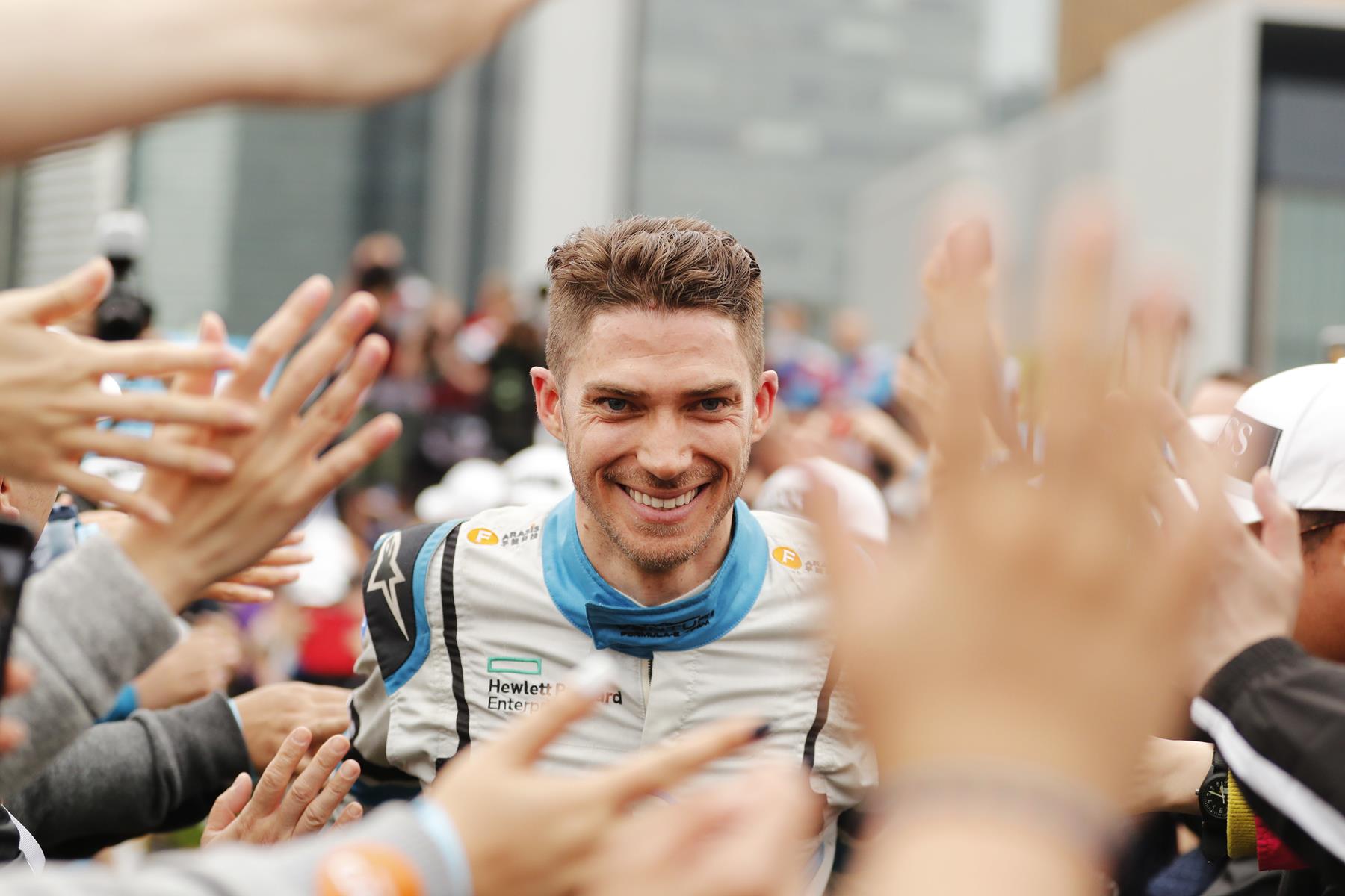 Edoardo-Mortara-first-Formula-E-Win-Hong-Kong-2019