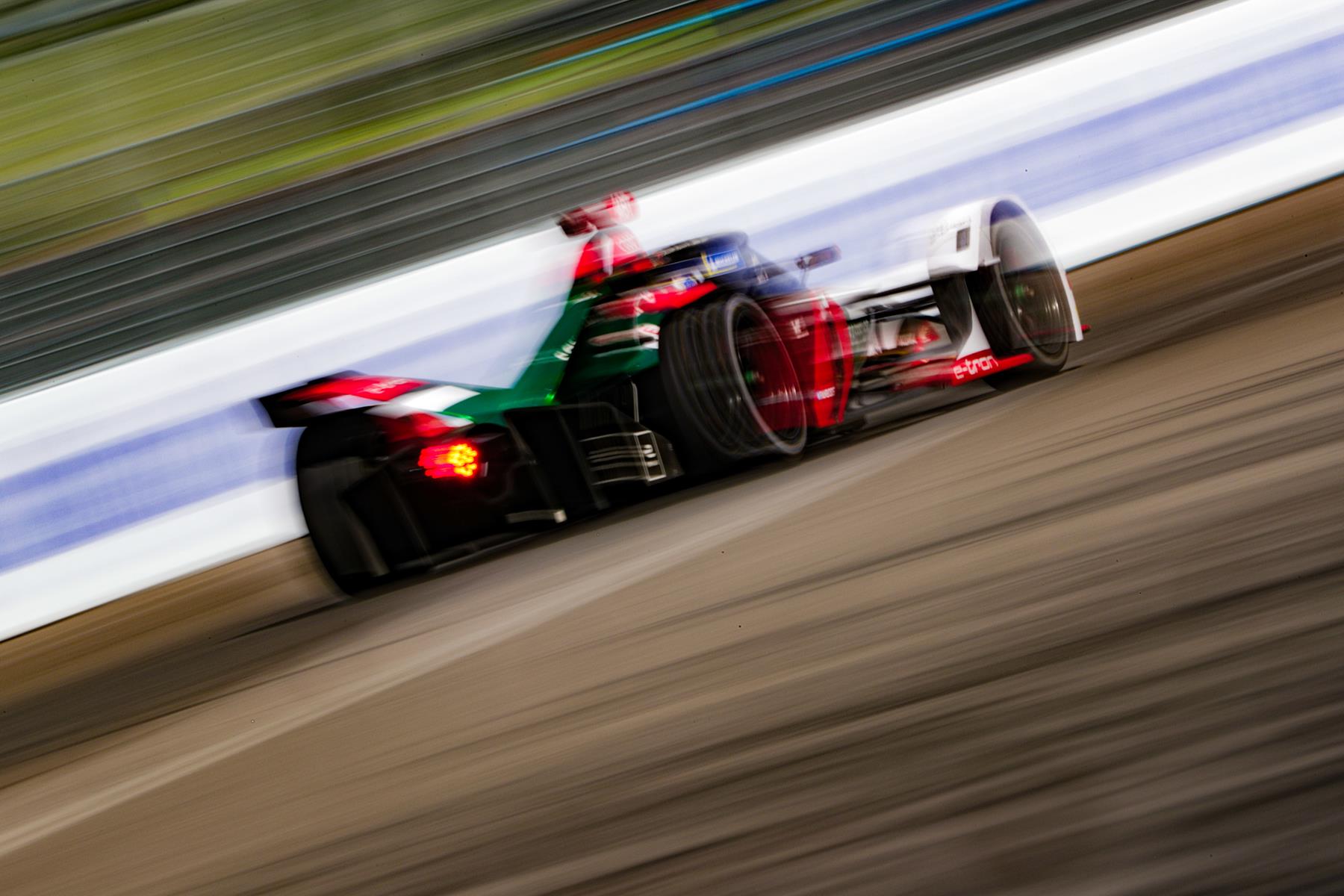 Audi-Formula-E-Car-from-behind-Rome