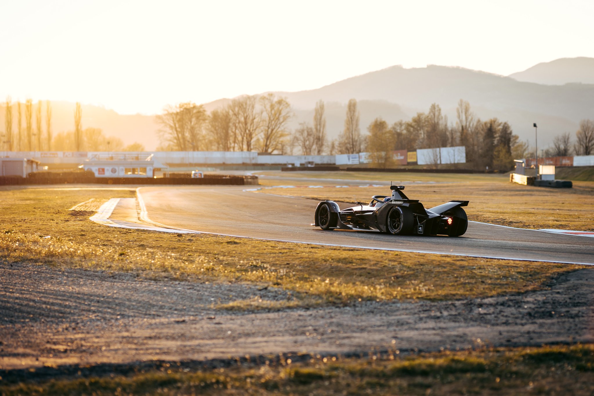 Mercedes-Benz-EQ-Silver-Arrow-01-first-Test-Varano-Formula-E