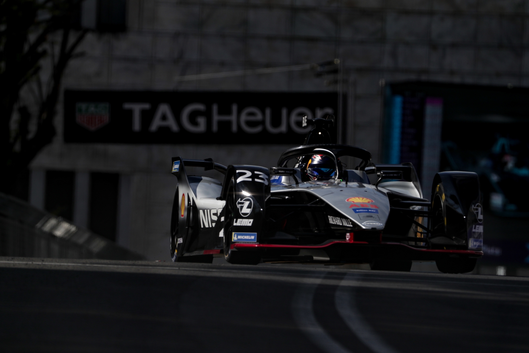 Sebastien-Buemi-Nissan-edams-Sanya-pits-closeup