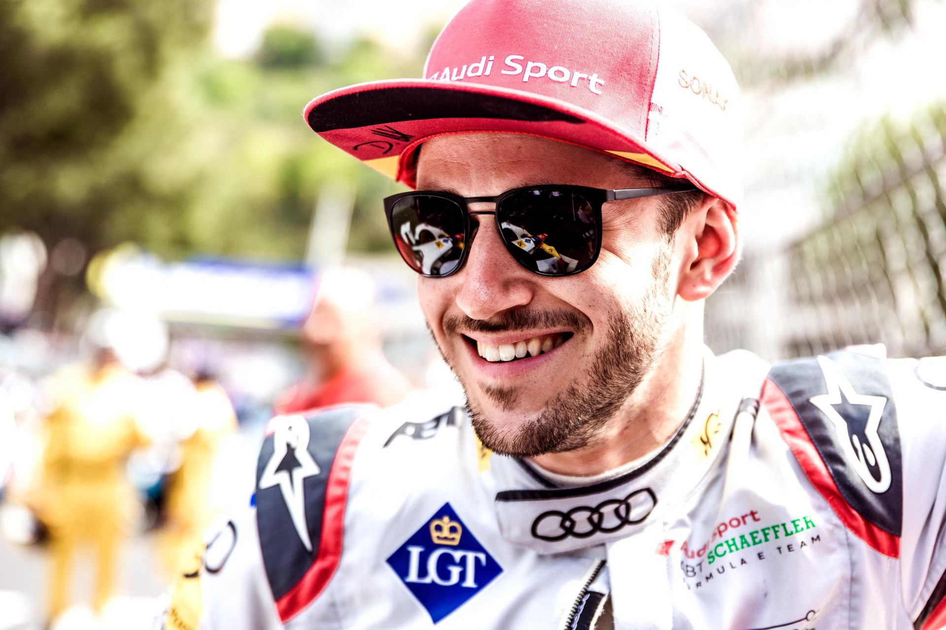 Daniel-Abt-Smiles-Sunglasses-Cap