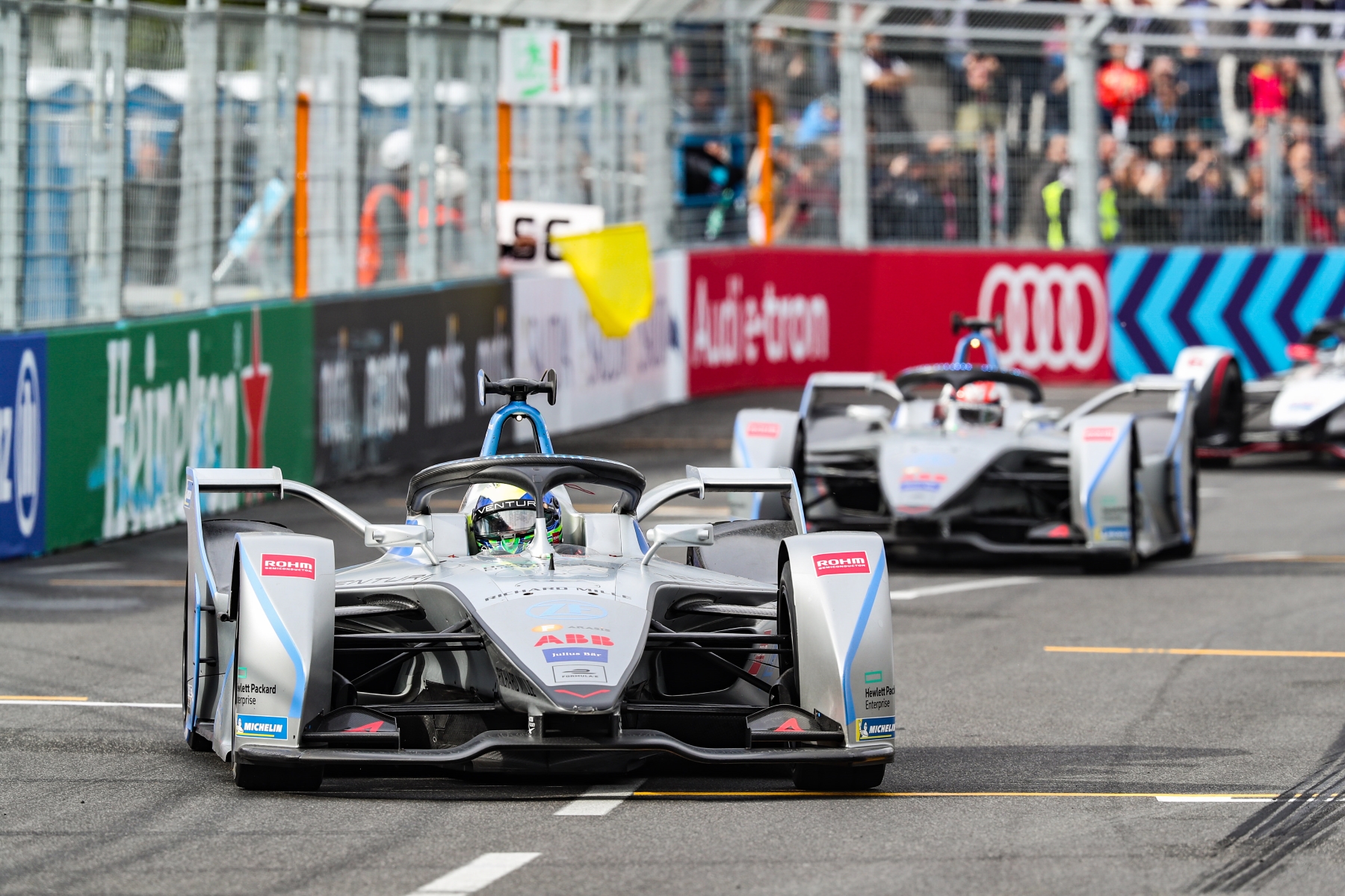 Felipe-Massa-Edo-Mortara-Venturi
