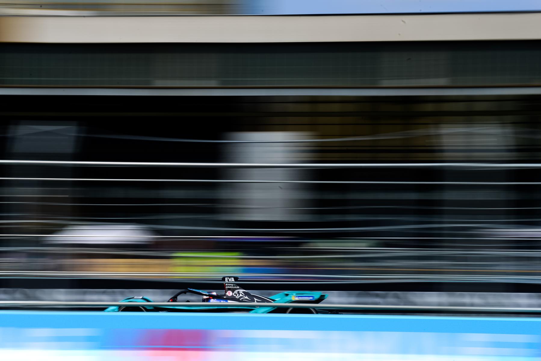 Mitch-Evans-Formula-E-Jaguar-Berlin-Tempelhof