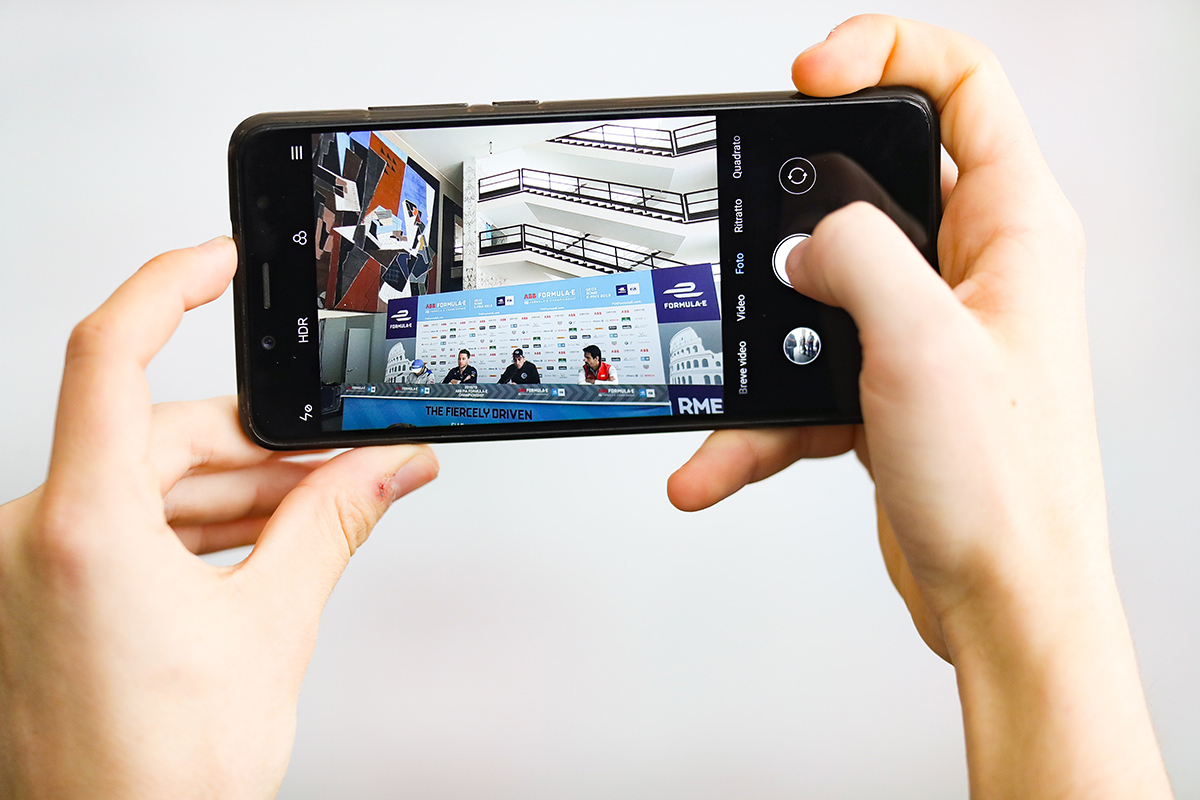 Mobile-Formula-E-Display
