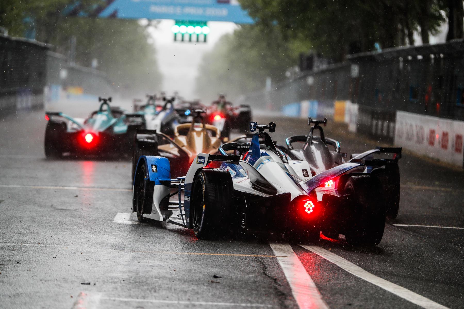 Formula-E-Cars-back-Lights-Paris-Rain