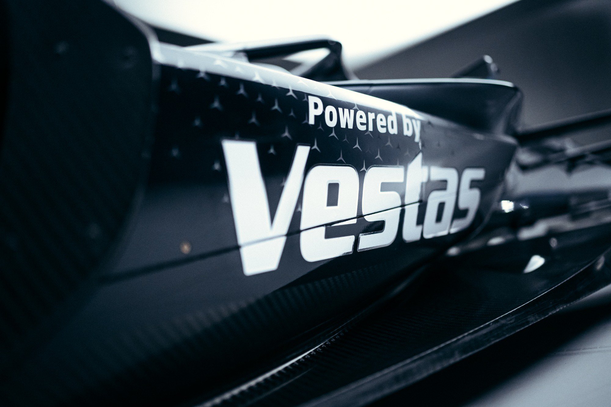 Vestas-Sponsor-Mercedes-Formel-E-Auto