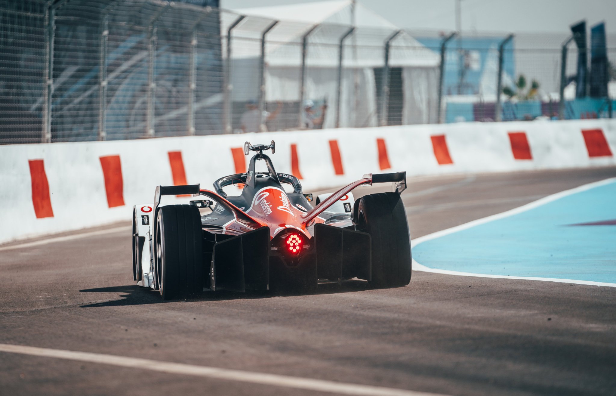 Porsche-Formel-E-von-hinten-Marrakesch